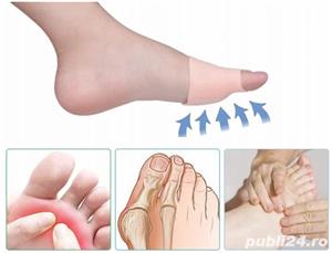 Orteza orteze separator CORECTOR DEGETE picioare Hallux Valgus PROTECTIE MONTURI silicon zi noapte - imagine 5