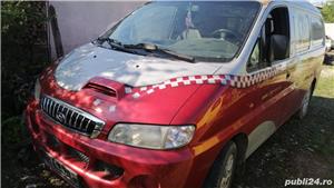 Dezmembrari Hyundai H1 2004 BUFTEA!!