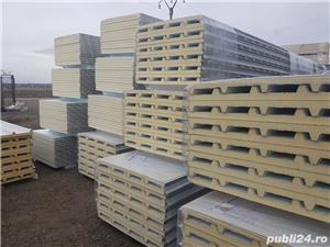 Panouri tip sandwich