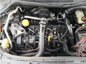 Dezmembrez Renault  - imagine 5