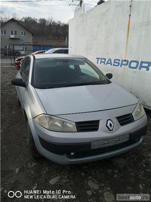 Dezmembrez Renault  - imagine 6