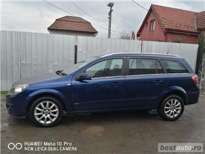 Dezmembrez Astra H - imagine 2