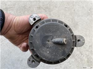 Tampon Motor Bmw F10 2.0d, stanga / dreapta - imagine 3