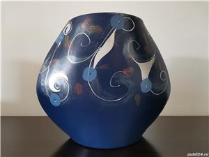 Vază vintage din sticlă  de arta anii 80