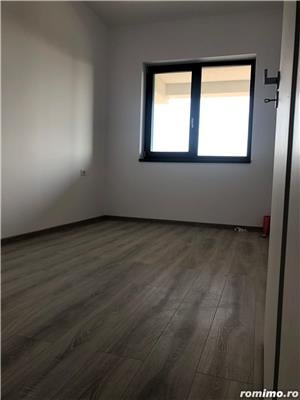 Apartament cu 3 camere decomandat 2 bai + o terasa de 20 mp - imagine 6