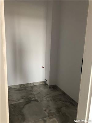 Apartament cu 3 camere decomandat 2 bai + o terasa de 20 mp - imagine 7