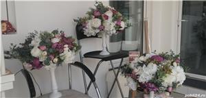 Închiriez la pret modic aranjamente flori artificiale  - imagine 2