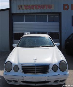 Dezmembram Mercedes-Benz E class (W210) E220 CDI anul 1999-2002, 143CP - imagine 2