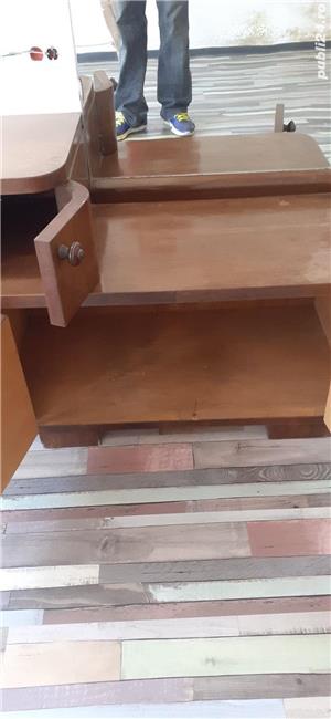 Vand oglinda cu vitrina din lemn de nuc  - imagine 6