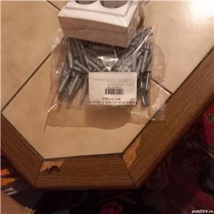 Vand masa 250 de lei  - imagine 3