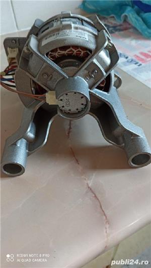 Motor masina de spălat rufe Hotpoint Ariston AQS73D29 - imagine 3