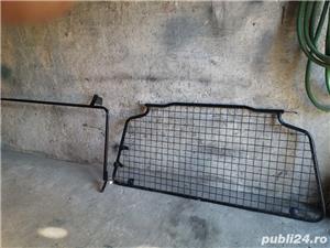 Grilaj metalic desp. portbagaj  - imagine 3