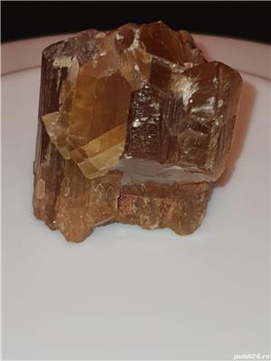 Chihlimbar Floare de mina, cristal interesant - imagine 5