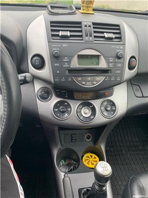 Toyota RAV 4  - imagine 10