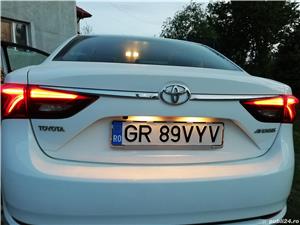 Toyota Avensis  - imagine 8