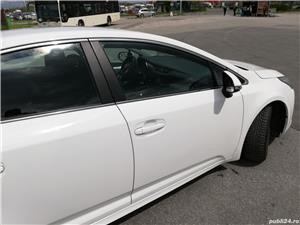 Toyota Avensis  - imagine 7