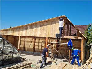 Lacatusi,sudori,sef echipa  - imagine 9 Lacatusi,sudori,sef echipa  - imagine 9