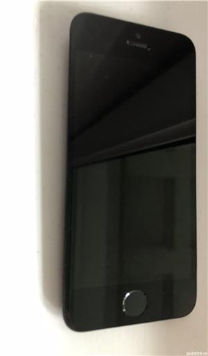 Display original Iphone SE negru stare foarte buna.