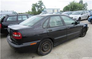 Dezmembram VOLVO S40 1.9TDI tip motor: D4192T3 115CP an 2001-2003 - imagine 7