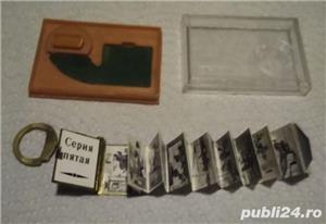 Breloc aniversar rusesc (U.R.S.S) cu "Nu, zaieț! Nu, pagadi" - an 1971 - imagine 2