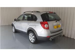 Dezmembrez Chevrolet Captiva 2008 SUV 2.0 - imagine 5