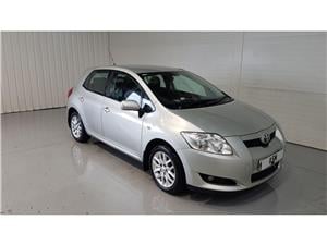Dezmembrez Toyota Auris 2007 HATCHBACK 1.6i - imagine 2