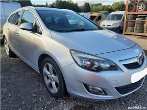 Dezmembrez Opel Astra J 2011 BREAK 1.7 DTI A17DTR - imagine 2