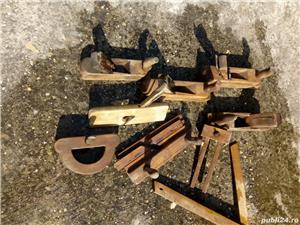 Vand diferite articole vechi  - antice de tamplar