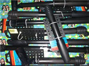 Pompa auto moto bicicleta Pret 10 lei  Livrare gratis in Bucuresti la Bucur Obor. 