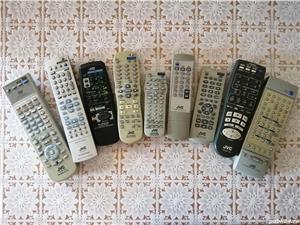 Vand telecomenzi originale JVC