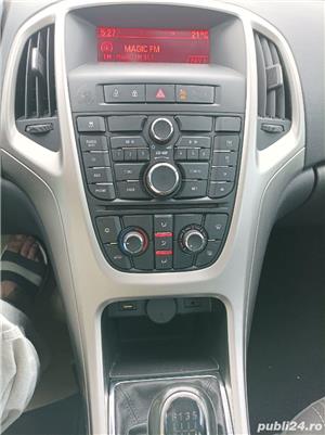 Opel Astra J - imagine 8