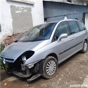 Dezmembrez Citroen C8, Diesel 2.2, 2004. - imagine 3