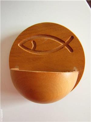 vintage de colectie- Holy Water Wall Decor -pt apa sfintita
