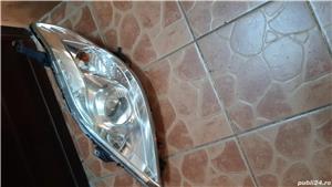 Mazda 5 2008 CR19, Far st. fata