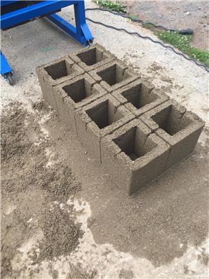 Masina de boltari - imagine 2