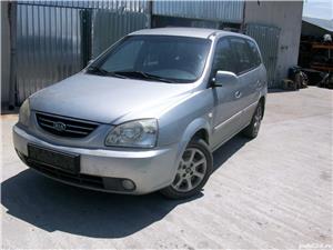 dezmembrez kia carens motor 2,0 crdi cod D4EA euro 3