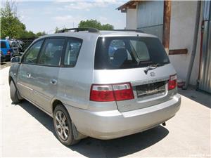 dezmembrez kia carens motor 2,0 crdi cod D4EA