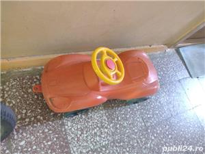 Mașina de copii.