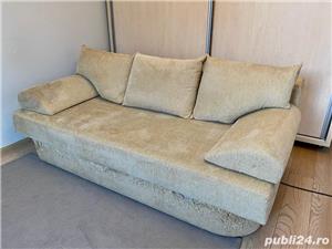 Vand canapea extensibila cu 3 locuri