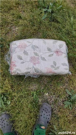 vand banchete spatare tapiterie rulota  - imagine 2