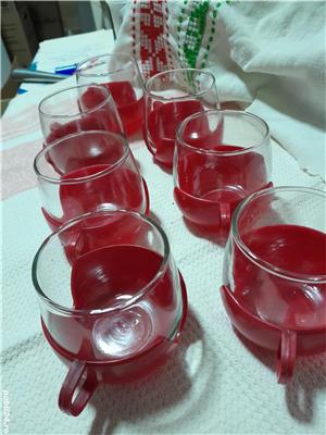 Cescute sticla în suport de plastic  6 buc. - imagine 2