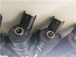 0445110457 5801470098 0986435254 Bosch Injector Case IH New Holland Steyr 3.4 3.2 - imagine 4