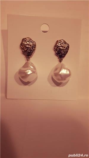 Cercei cu surub H&M - imagine 2