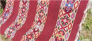 Cuverturi și covor țărănești - imagine 10