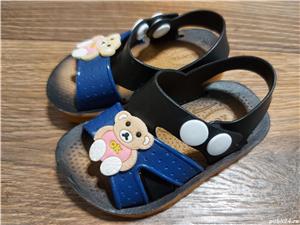 Sandalute SPORT pentru copii, noi, unisex nr.18