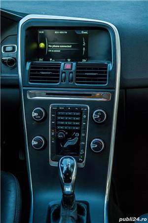 Volvo XC60  - imagine 3