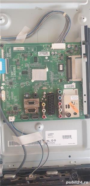 Dezmembrez led tv Lg 32lv2500 - imagine 2