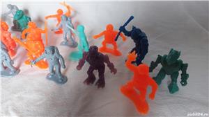 Lot figurine plastic noi pentru copii - imagine 4