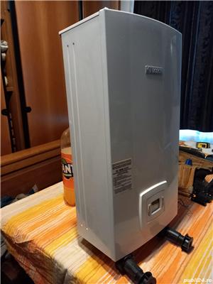 centrala Bosch pe gaz doar pt apa calda - imagine 3