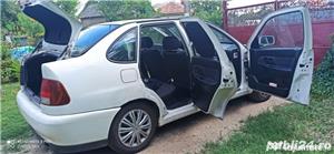 Vand Volkswagen Polo Classic 1.4, benzina, anul 1997, functionala, pentru piese sau Rabla. - imagine 3 Vand Volkswagen Polo Classic 1.4, benzina, anul 1997, functionala, pentru piese sau Rabla. - imagine 3